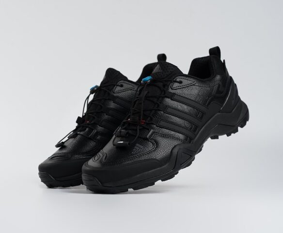 Adidas Terrex Swift R2 GTX черные 44320